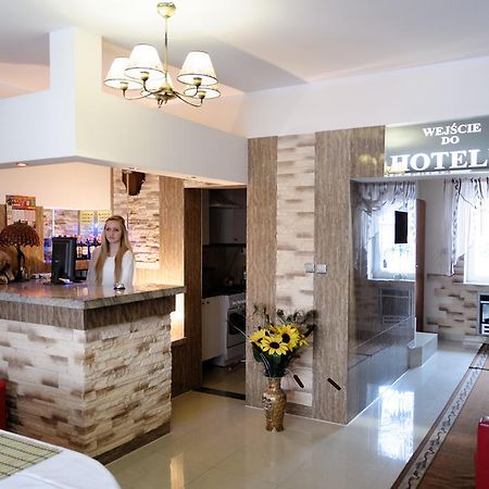 Hotelik Niedzwiadek Radzyn Podlaski Exterior foto