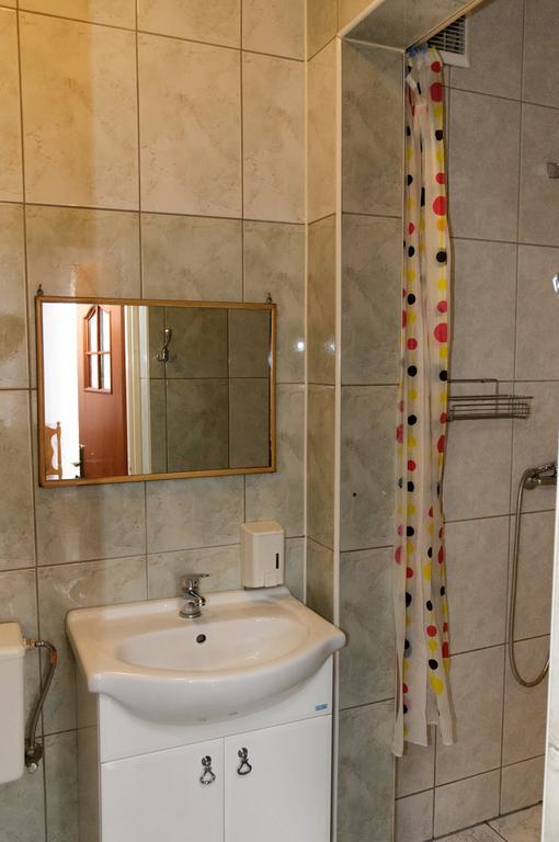 Hotelik Niedzwiadek Radzyn Podlaski Exterior foto