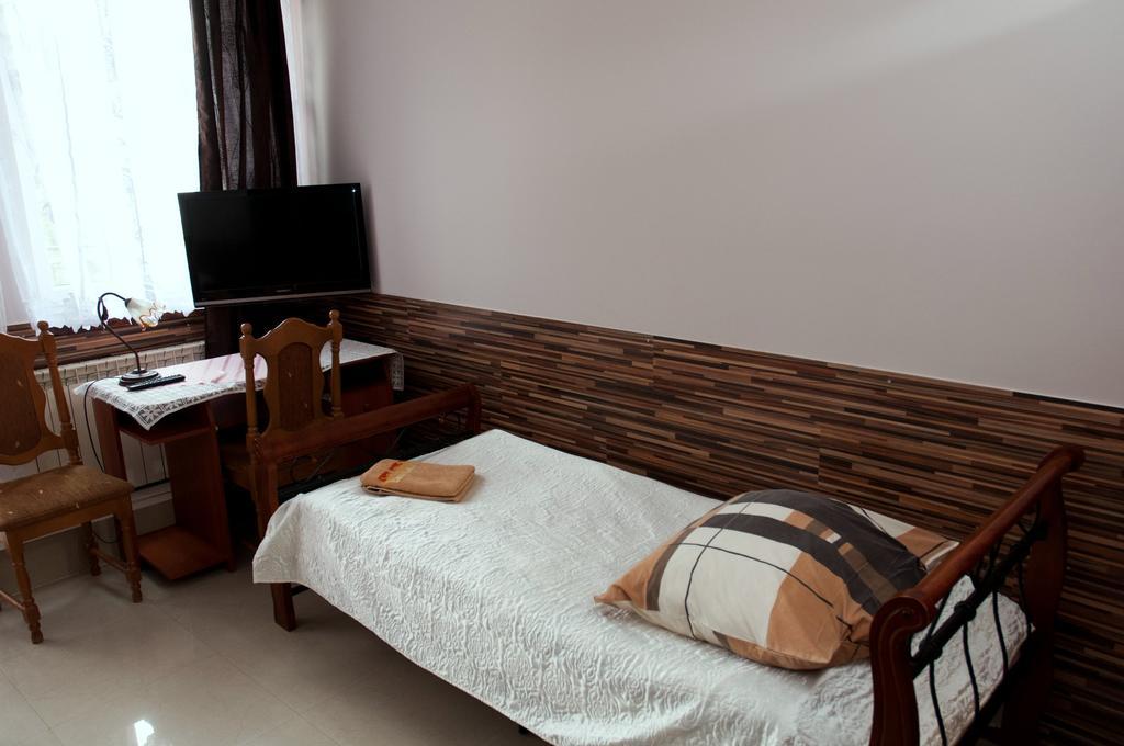 Hotelik Niedzwiadek Radzyn Podlaski Habitación foto